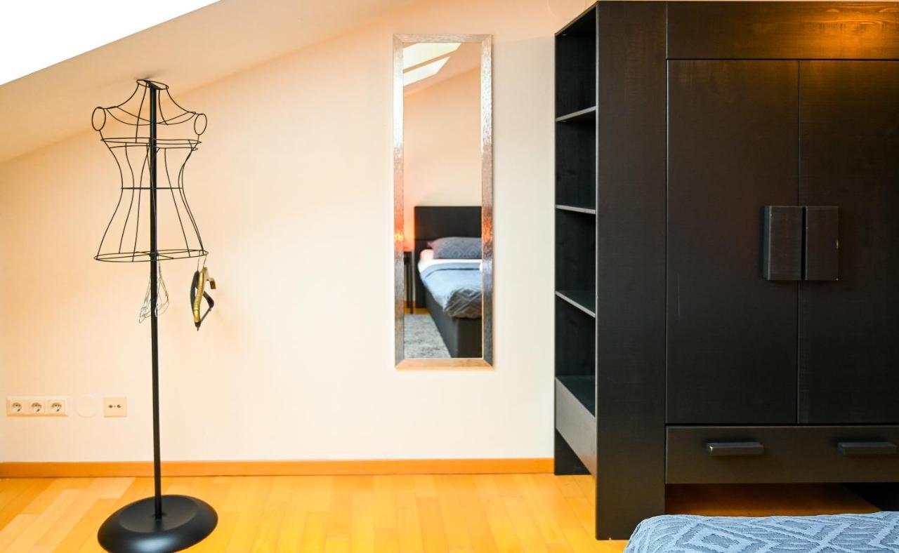 וינה Modern Suite City Center מראה חיצוני תמונה